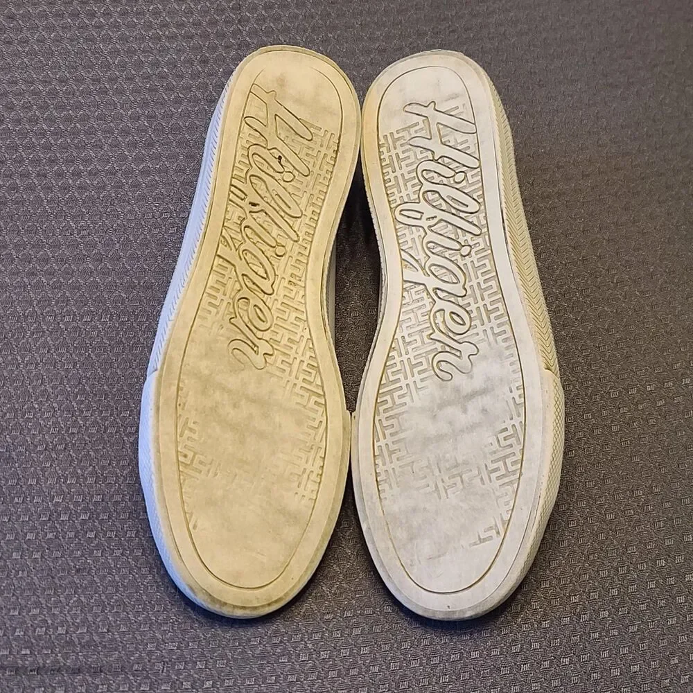 Tommy Hilfiger Women’s White Sneakers Size 7M Style TWLAVEN-R Leather Sole